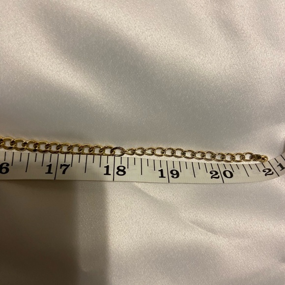 Goldtone statement necklace with clear rhinestones, coral and fuchsia stones - Picture 7 of 7